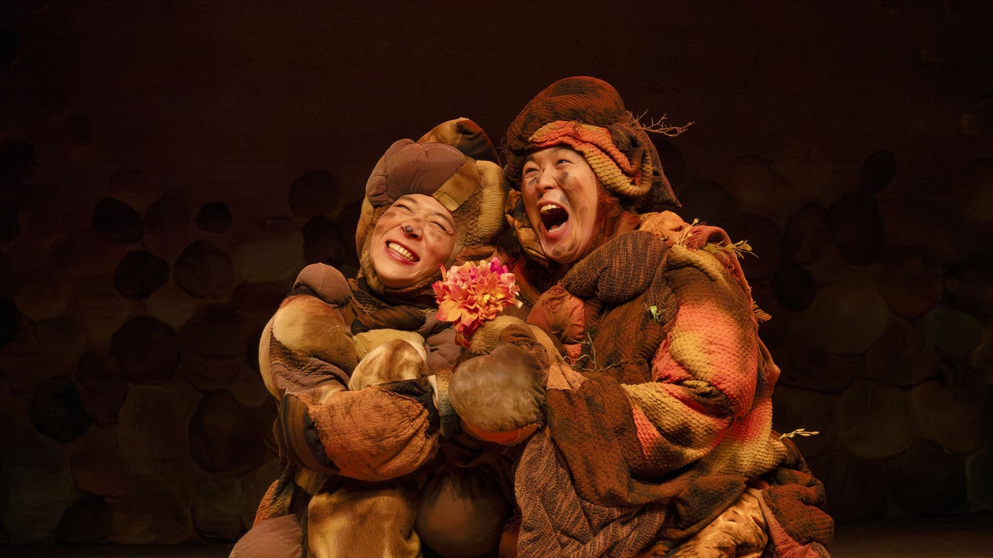 연극 '강아지똥' 연출 모습.(서천군 제공. 재판매 및 DB금지)/뉴스1