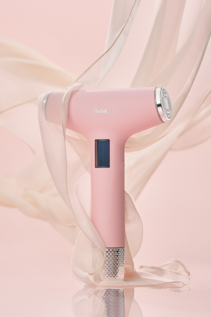 울트라체인지 포커스(ULTRA CHANGE FOCUS)' 출시 / 사진=알록(AALOK) 제공