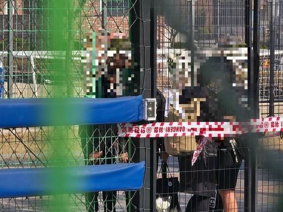  초등학교 학생이 숨진 세종시 고운동 풋살장 정문. / 뉴스1