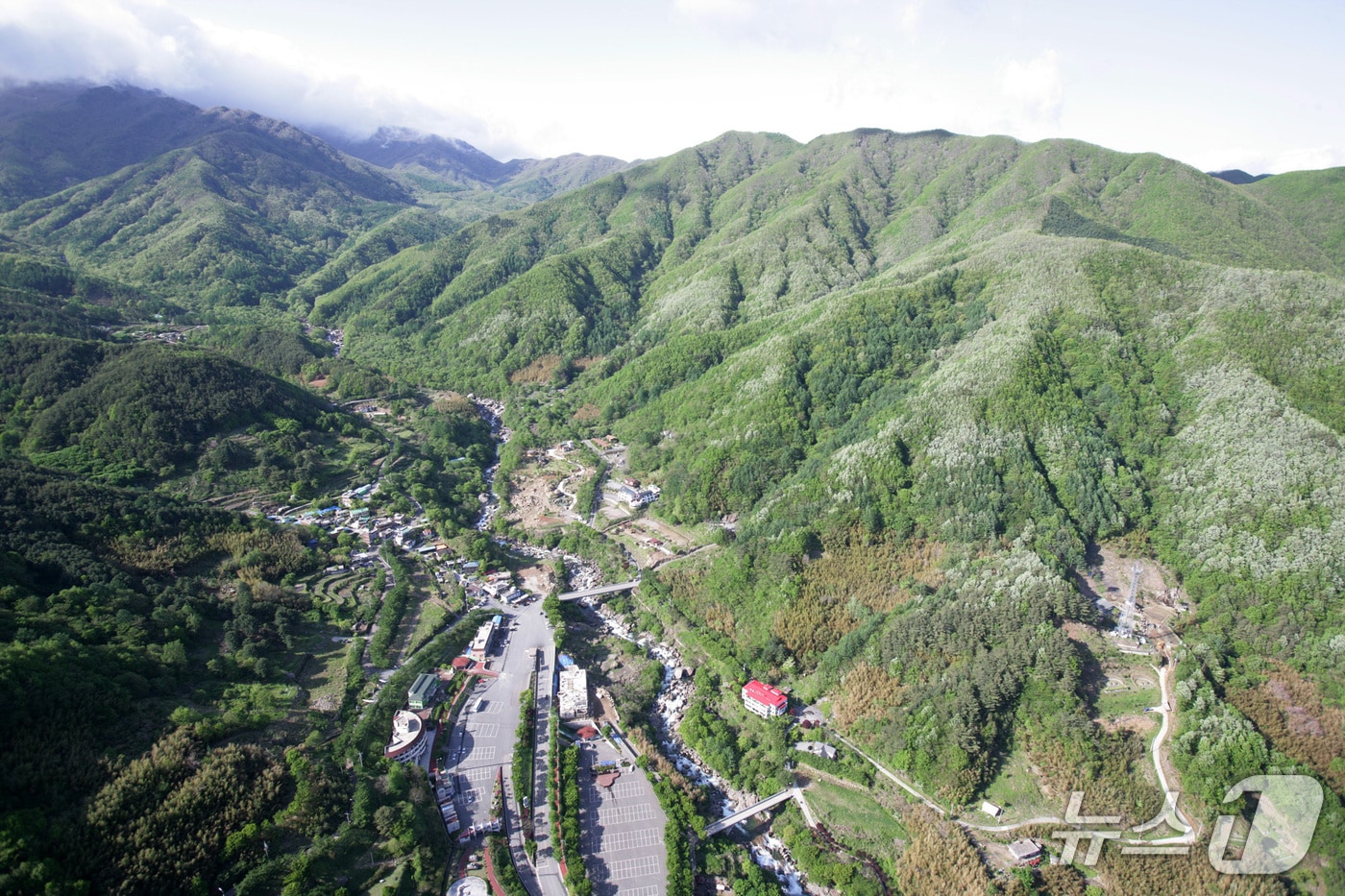 산청군 중산리의 지리산 드론 촬영 장면(산청군 제공. 재판매 및 DB금지).
