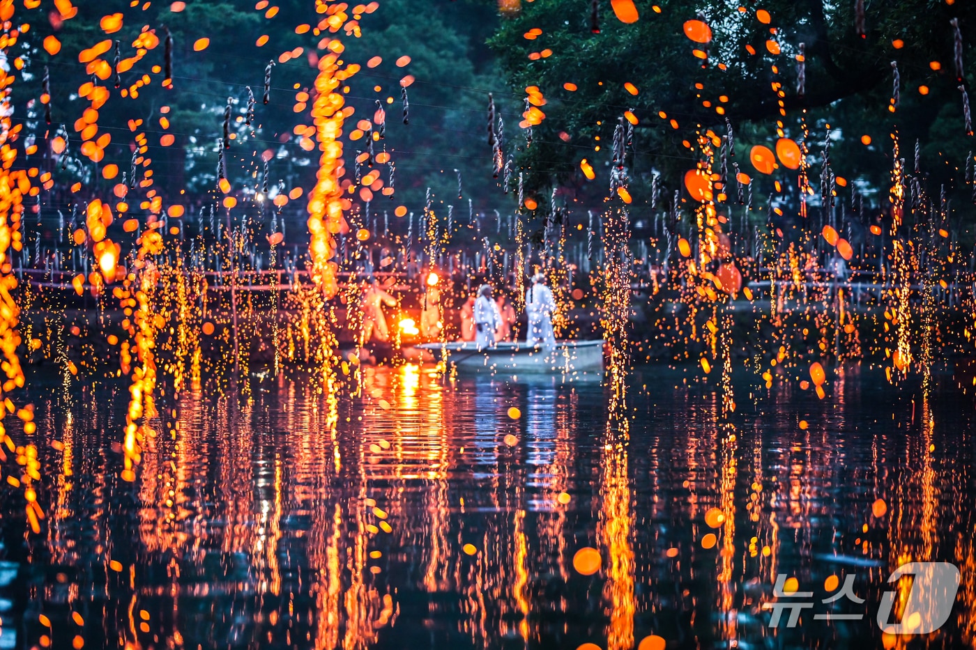 함안 낙화놀이(함안군 제공. 재판매 및 DB금지)