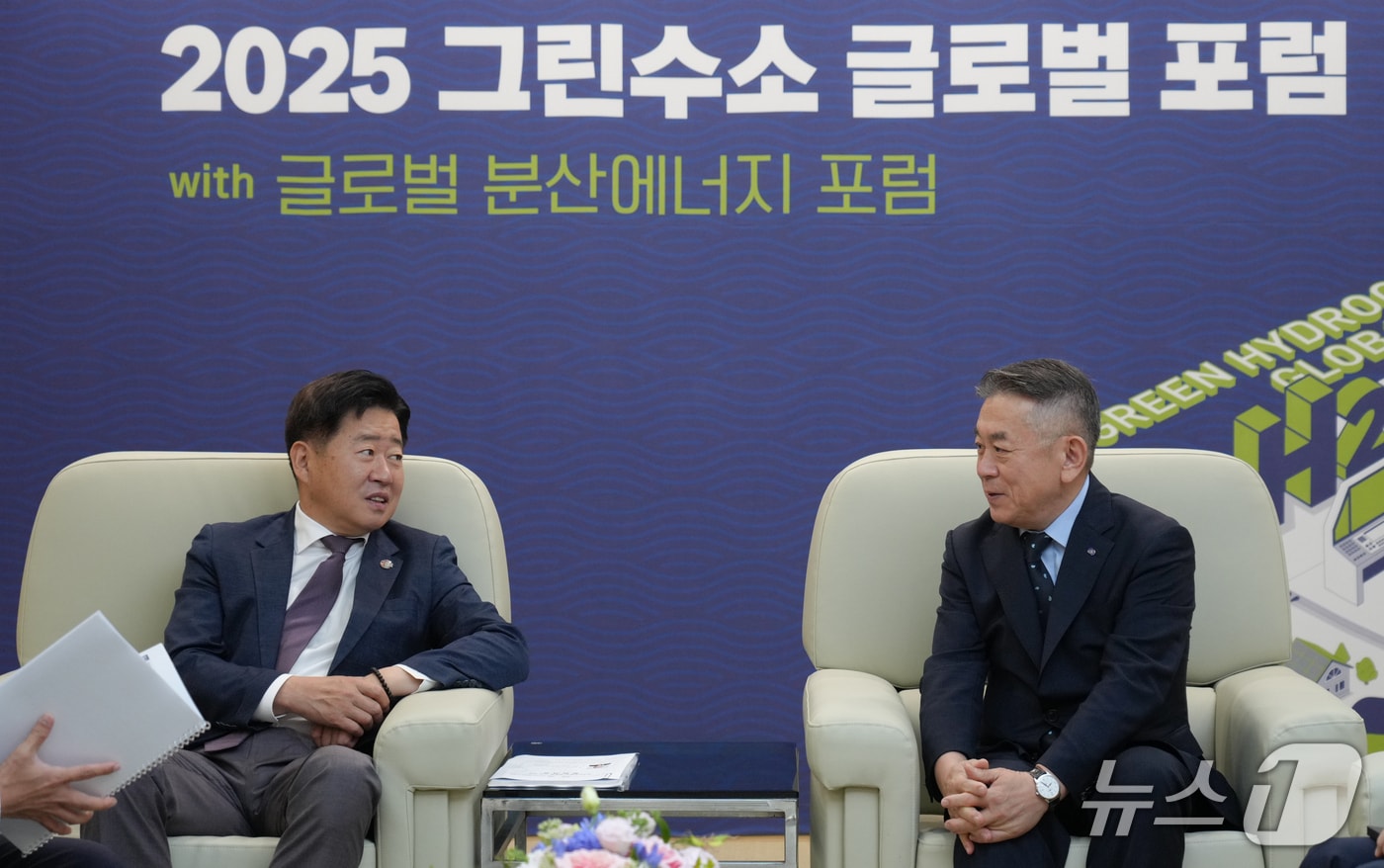 제주도, 수소 분야 국내외 기업·기관과 협력 확대 - 뉴스 썸네일 이미지