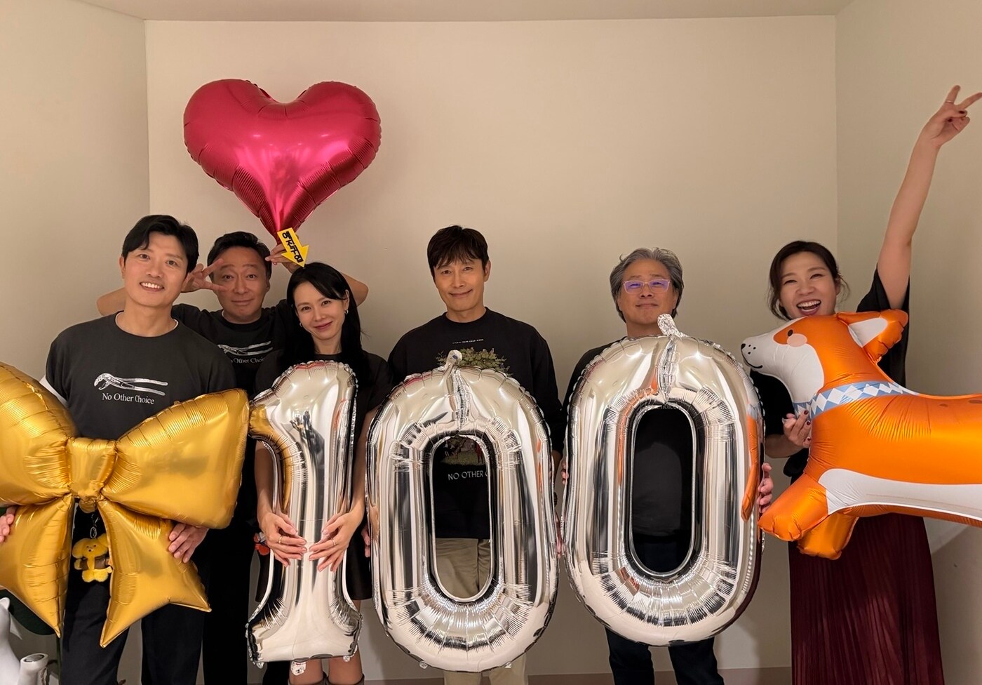 '어쩔수가없다' 팀