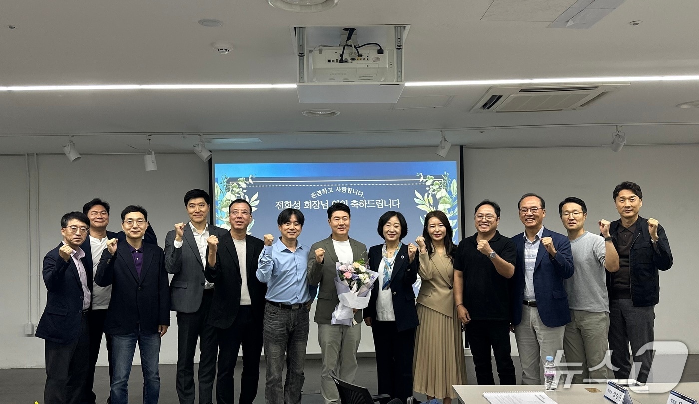 초기투자액셀러레이터협회, 전화성 회장 1년 연임 결정 - 뉴스 썸네일 이미지