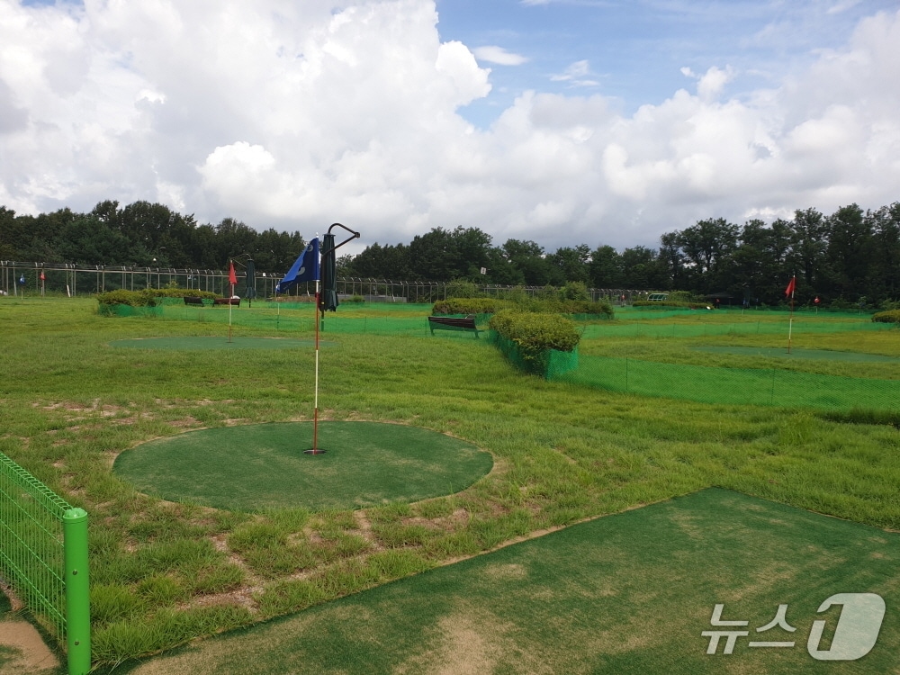 환경개선공사를 마치고 오는 8일 재개장 하는 고양시 정발산파크골프장. (고양시 제공, 재판매 및 DB금지)