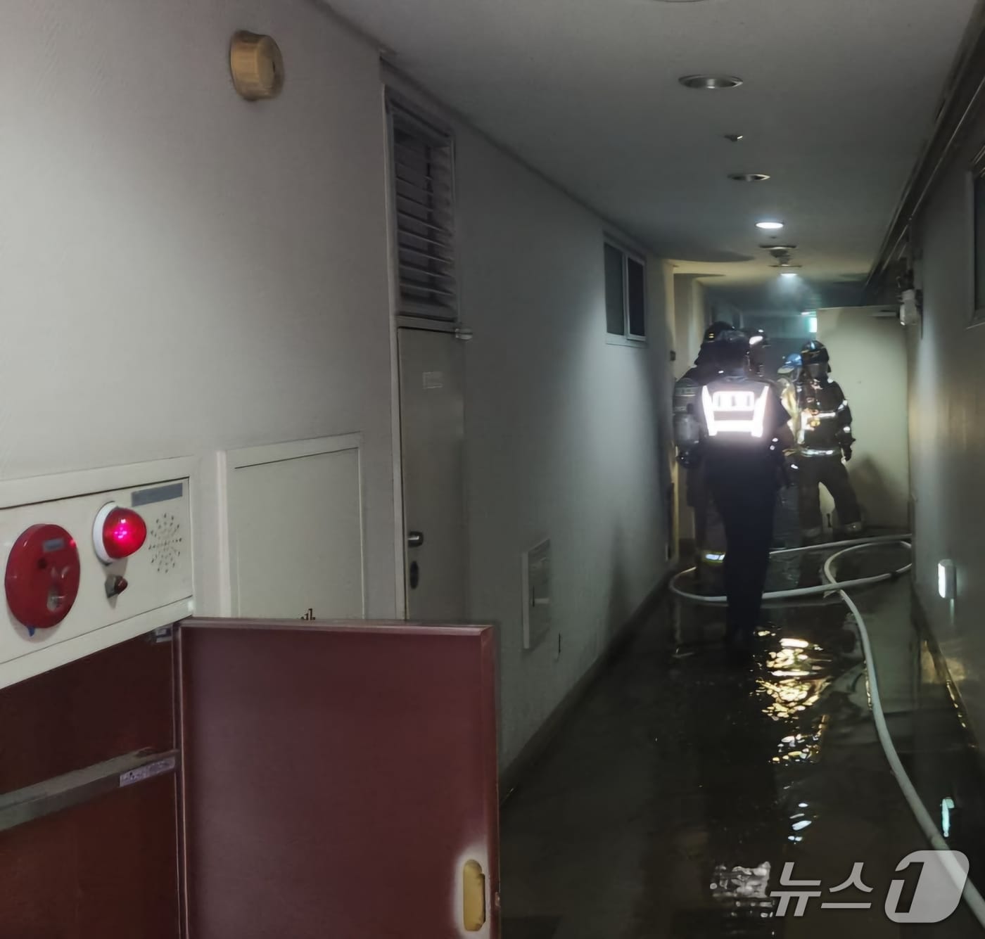 성남시 분당구 오피스텔 화재 현장.(경기도소방재난본부 제공. 재판매 및 DB금지)