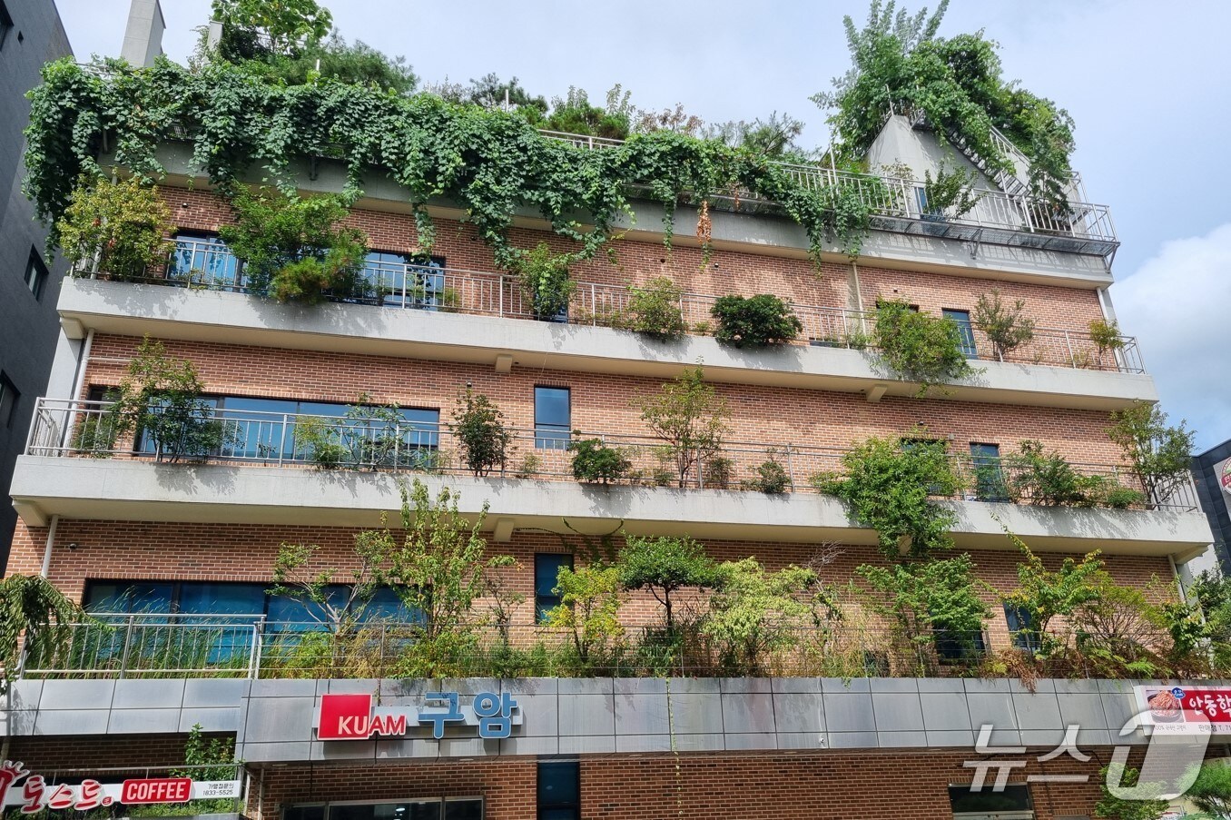 구암 산들강 건물 전경. (울산시 제공. 재판매 및 DB 금지) /뉴스1