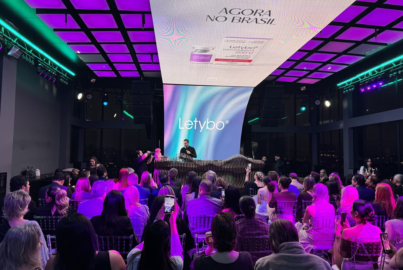 휴젤, 브라질 주요 도시에서 '레티보' 프리 론칭 행사. (휴젤 제공) 