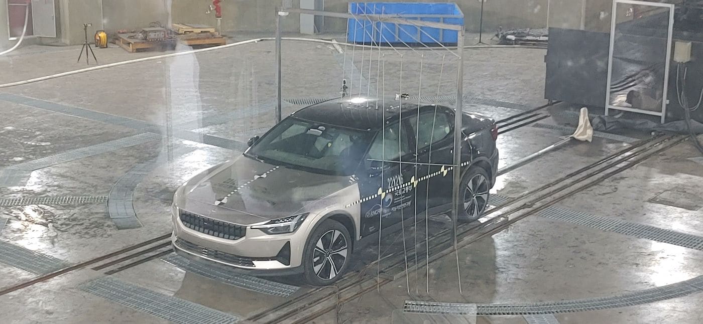 전기차 열폭주시험 모습.&#40;한국교통안전공단 제공&#41;