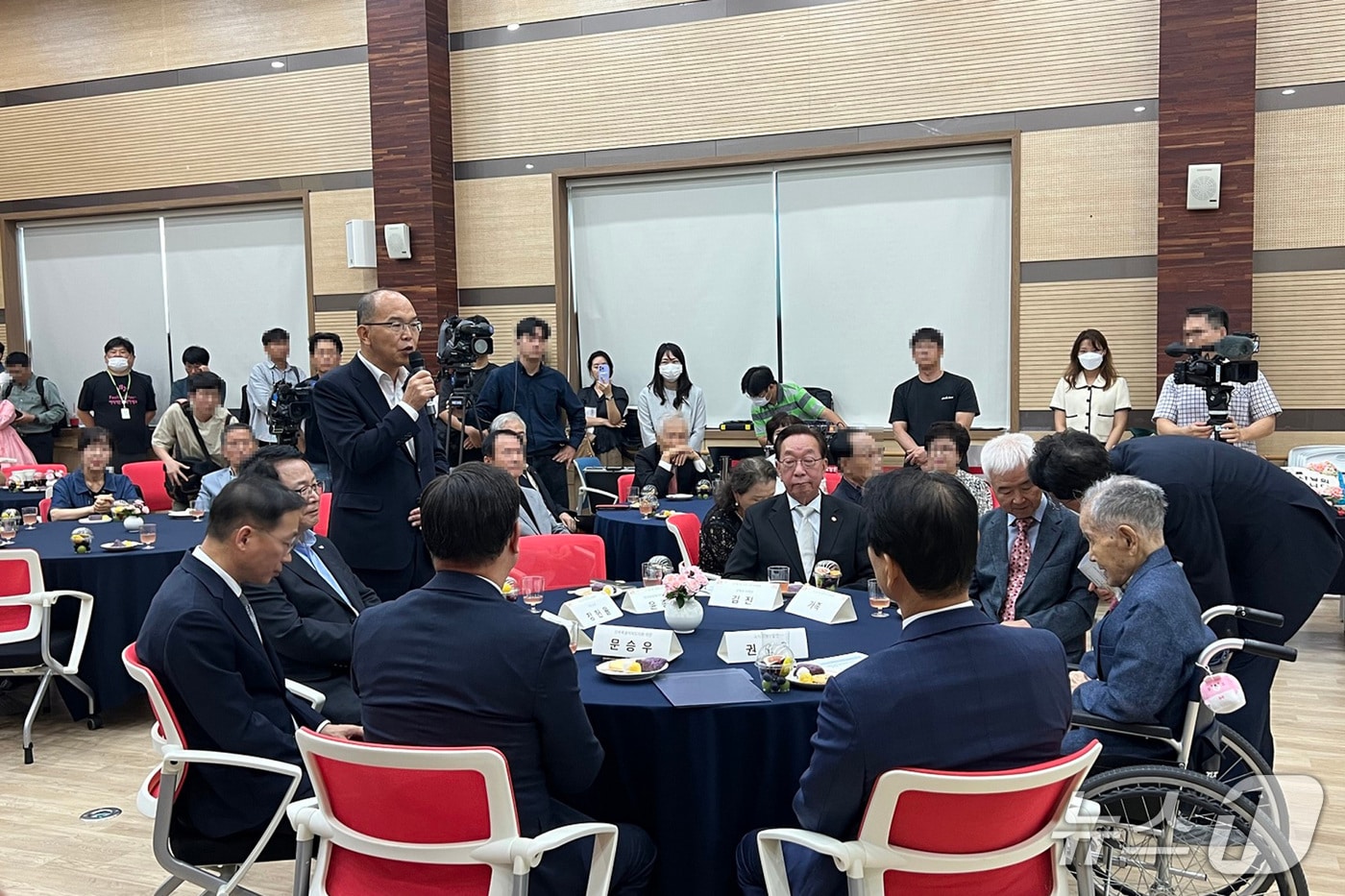 일제강점기 조국의 독립을 위해 헌신한 이석규 애국지사의 상수&#40;上壽, 100세&#41;연이 8일 한국보훈복지의료공단 산하 전주보훈요양원에서 열렸다. &#40;한국보훈복지의료공단 제공. 재판매 및 DB금지&#41; 2025.9.8/뉴스1