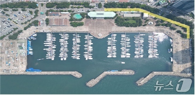 요트경기장 부분 폐쇄 주차구역.(부산시 제공. 재판매 및 DB금지)