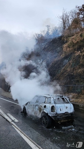 화재 현장. (경기도소방재난본부 제공. 재판매 및 DB 금지) 2026.1.14/뉴스1
