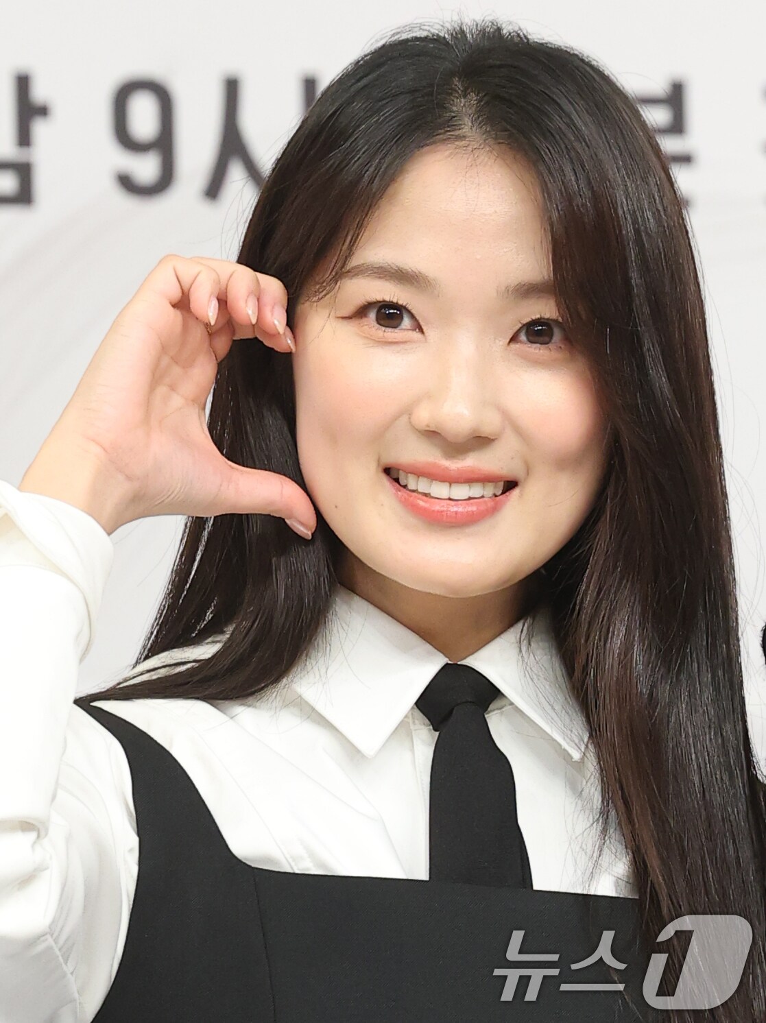 https://i3n.news1.kr/system/photos/2026/1/16/7701420/high.jpg