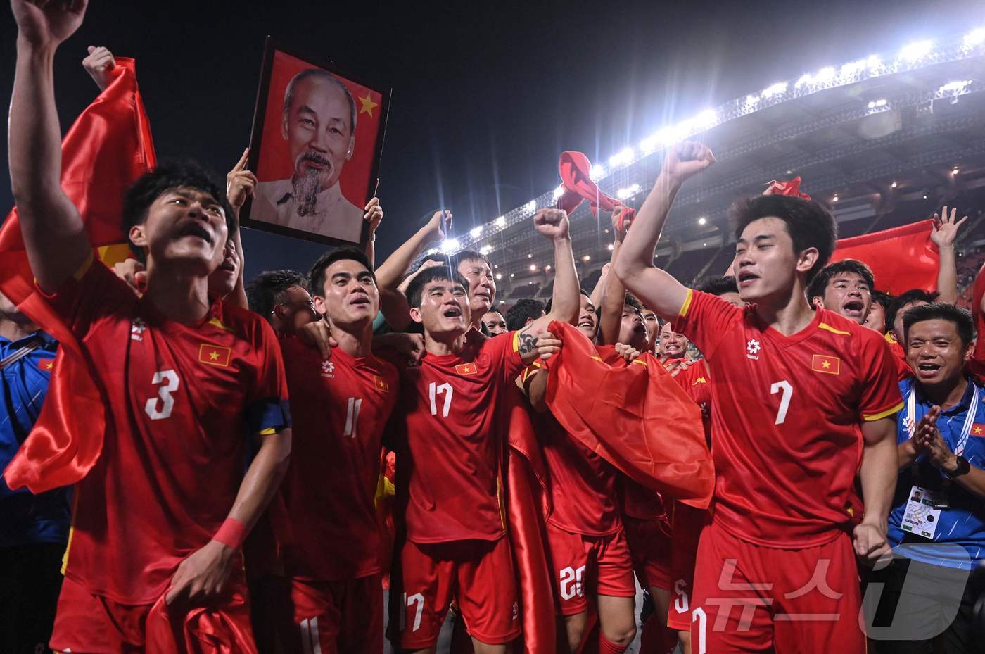 베트남 U-23 4강 관련 이미지