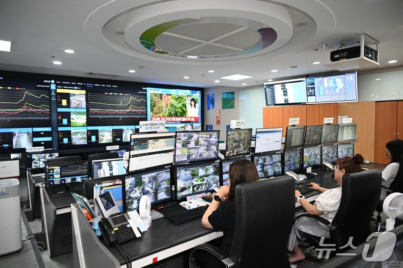 울산 북구 CCTV관제센터 모습.(울산 북구 제공. 재판매 및 DB금지)/뉴스1