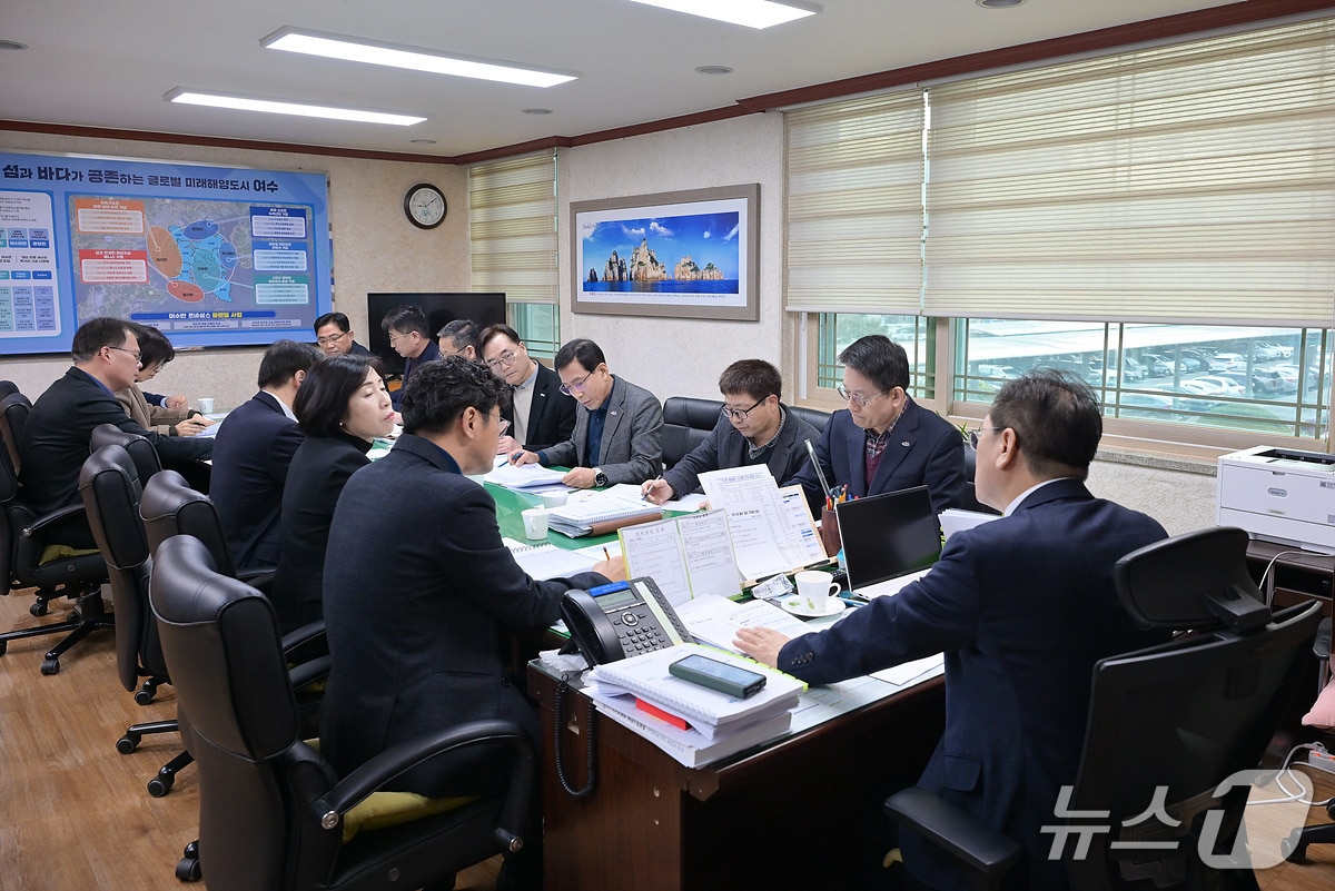 전남 여수시가 지난 19일 전남광주 행정통합에 따른 전략회의를 진행하고 있다. (여수시 제공. 재판매 및 DB금지)