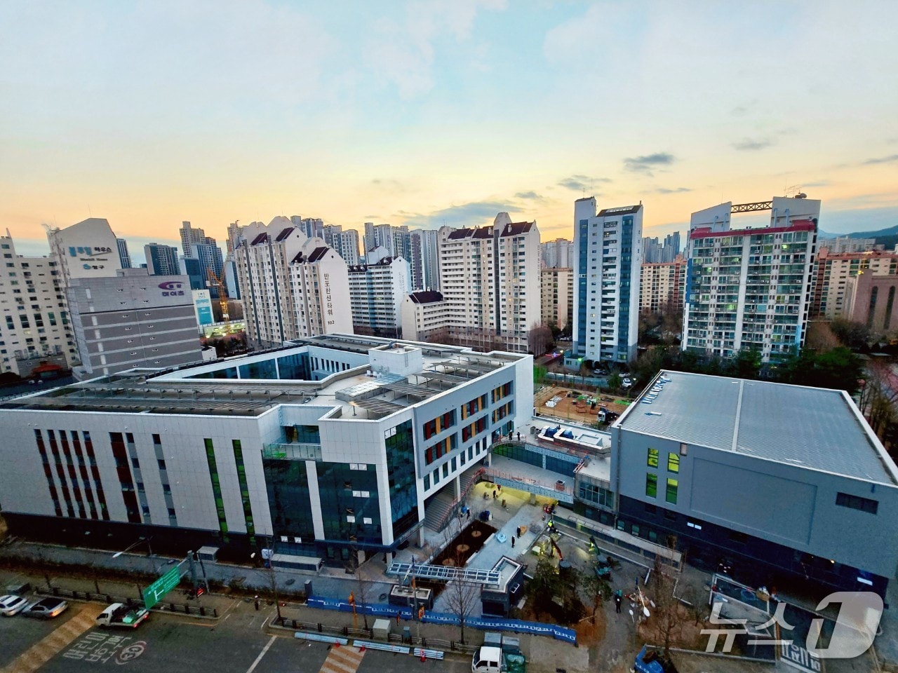 청담고 전경.(서초구 제공)