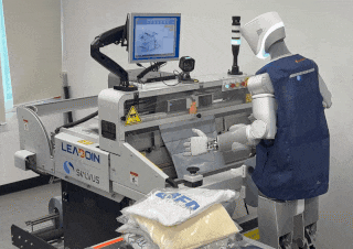 Lotte Global Logistics is conducting a proof-of-concept study on bipedal AI humanoid robots / Provided by Lotte Global Logistics