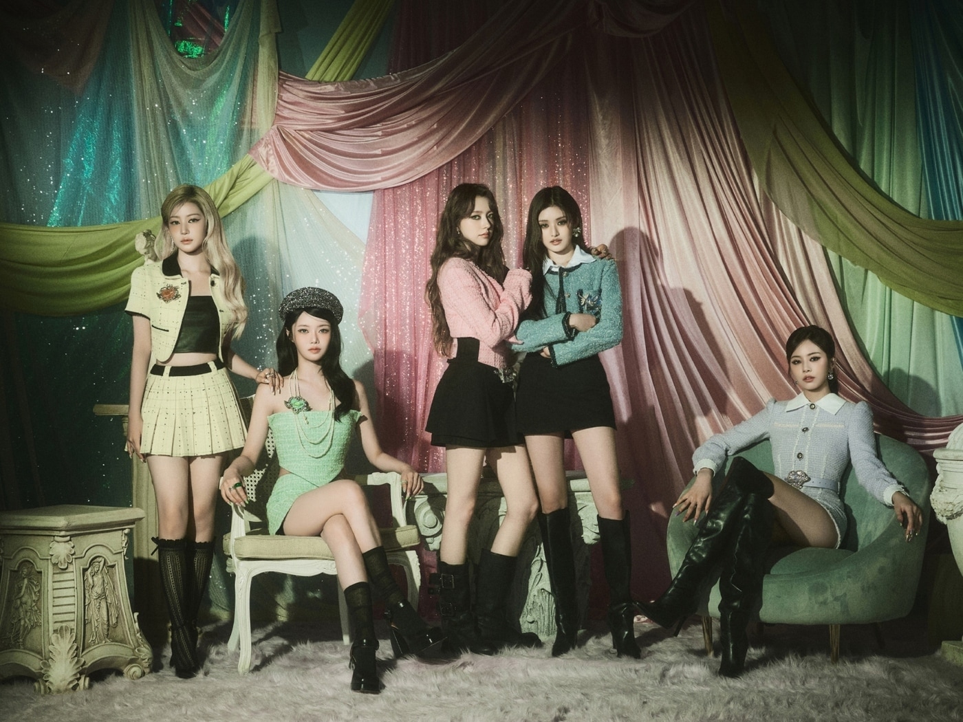 사진제공=어트랙트