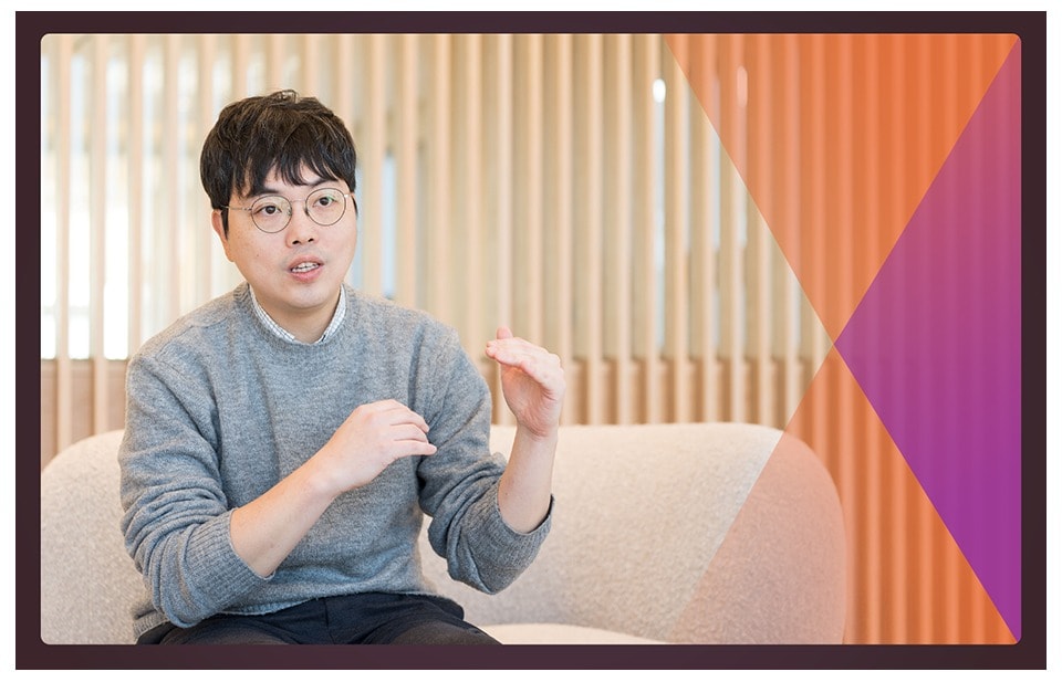 스마일게이트, 안에선 '원팀' 밖에선 'AI'...글로벌 IP 명가 조준 - 뉴스 썸네일 이미지