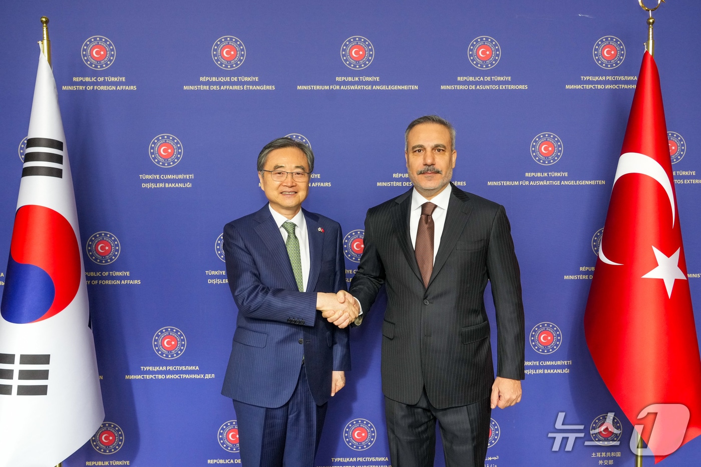 조현, 튀르키예 외교장관과 회담..."원전 협력 후속 문건 조속 체결" - 뉴스 썸네일 이미지