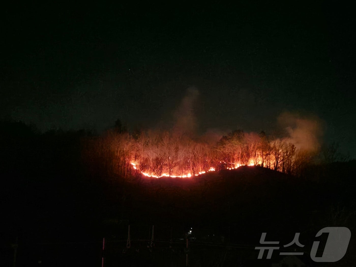전날 발생한 전남 광양 산불의 모습. 2026.1.22/뉴스1 ⓒ News1