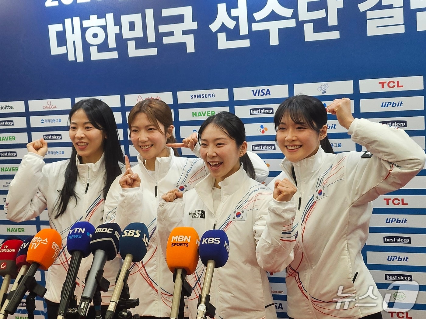 '팀 김' 신드롬 기대하시라...여자 컬링 "금메달 명장면 꿈꿔" - 뉴스 썸네일 이미지