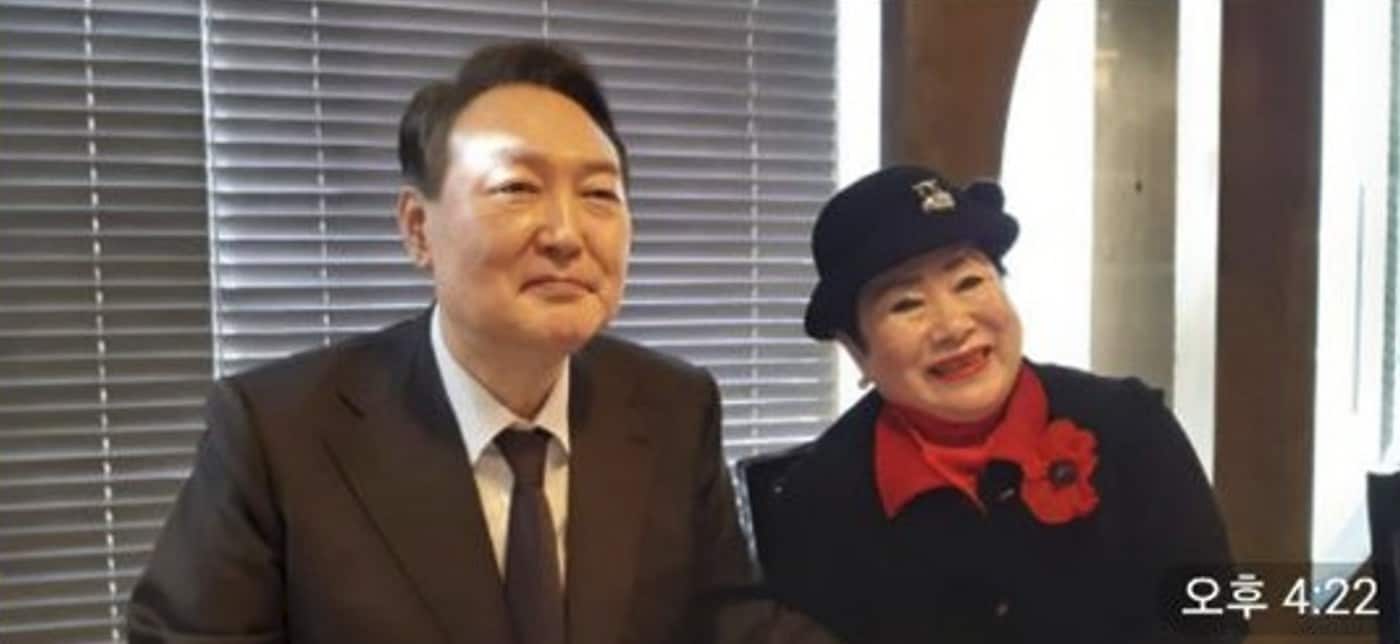 "모든 것 바치겠다" 신천지 교주에 목숨 건 이희자...尹연결고리 수사 - 뉴스 썸네일 이미지