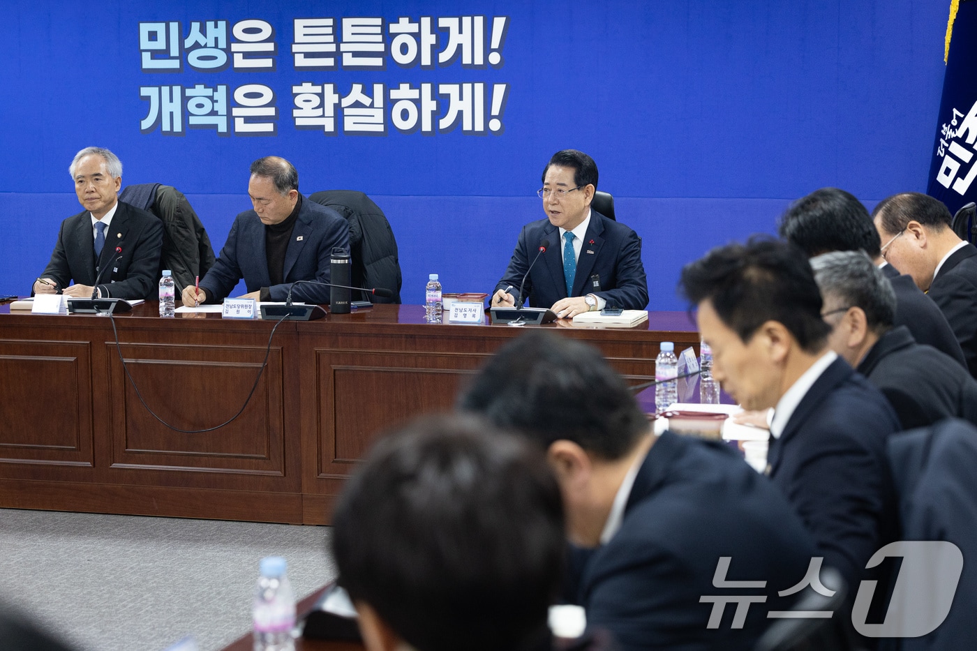 김영록 전남지사가 27일 서울 여의도 국회 의원회관에서 열린 더불어민주당 광주전남 통합 특별법 제정을 위한 제4차 간담회에서 모두 발언을 하고 있다. 2026.1.27/뉴스1 ⓒ News1 유승관 기자