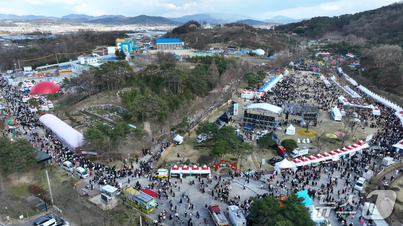 논산딸기축제, 2026~2027 국가 지정 문화관광축제 선정 - 뉴스 썸네일 이미지