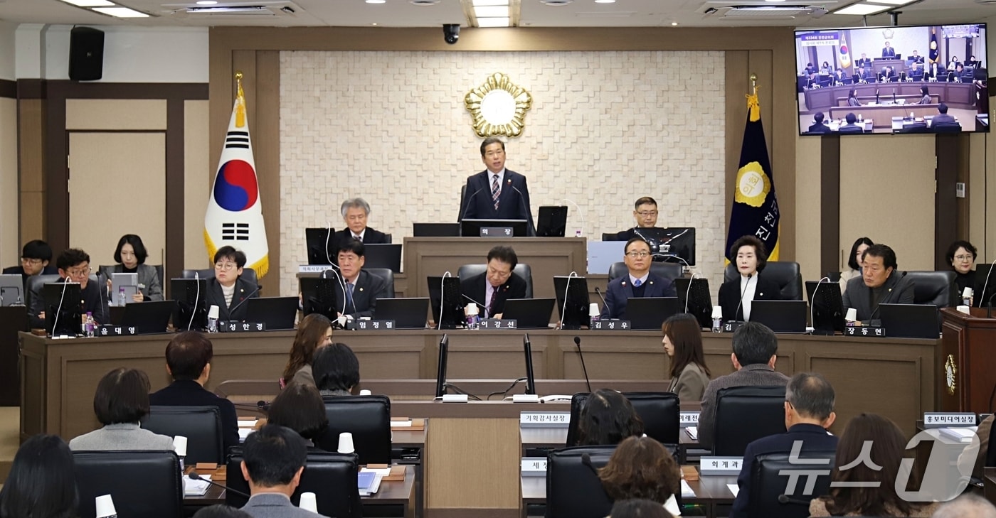 충북 진천군의회 334회 임시회 1차 본회의 모습.(진천군의회 제공, 재판매 및 DB금지)/뉴스1