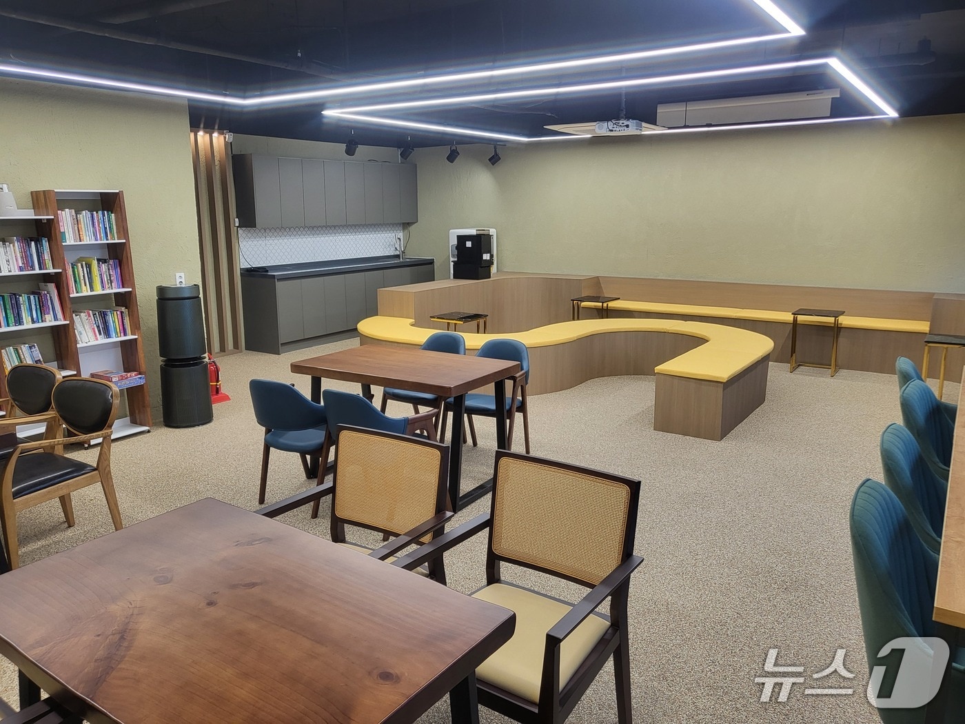 전북 완주지역 청년들을 위한 '청년종합지원센터'가 봉동읍에 문을 열었다.(완주군 제공. 재판매 및 DB금지)2026.1.27/뉴스1