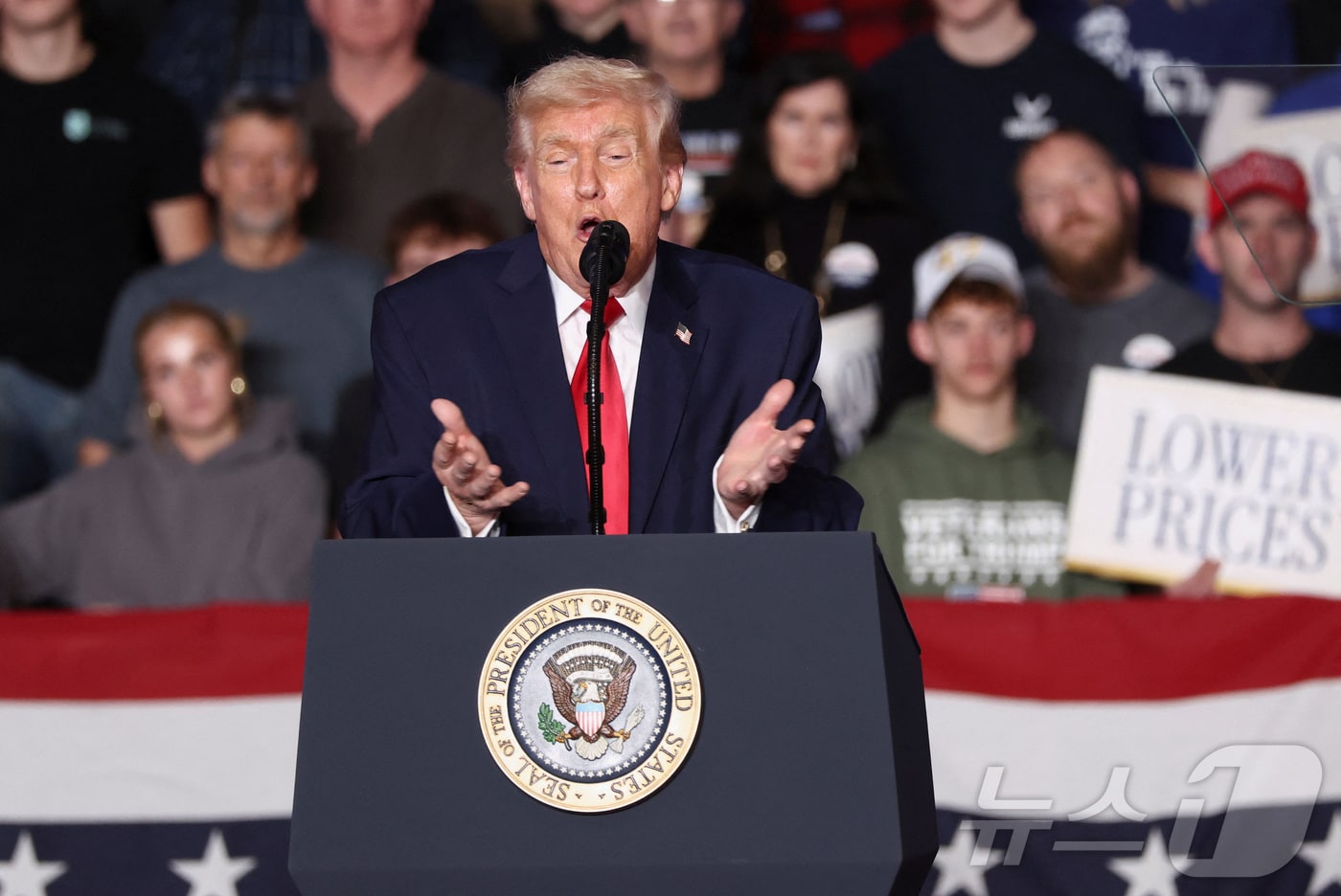 도널드 트럼프 미국 대통령이 27일(현지시간) 아이오와주 클라이브에서 에너지와 경제를 주제로 연설하고 있다. 2026.01.27 ⓒ 로이터=뉴스1 ⓒ News1 최종일 선임기자