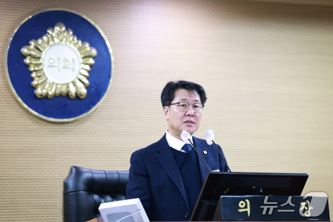 김기준 청양군의회 의장이 지난 27일 본회의장에서 열린 임시회 1차 본회의에서 개회사를 하고 있다. (청양군의회 제공, 재판매 및 DB금지) / 뉴스1