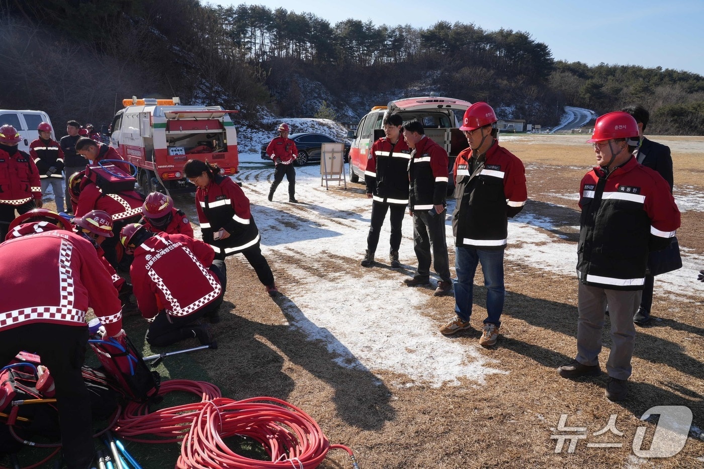 육동한 춘천시장, 산불 대응 역량 강화 위한 현장 점검.(춘천시 제공, 재판매 및 DB금지)