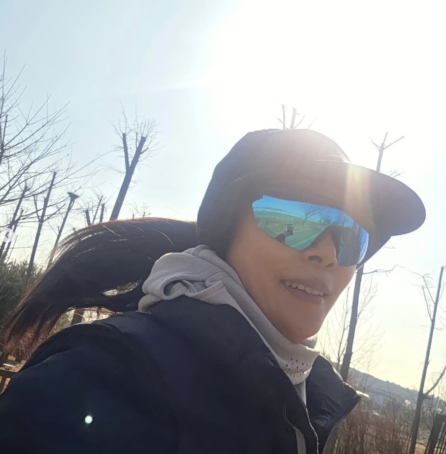 배우 문정희 인스타그램