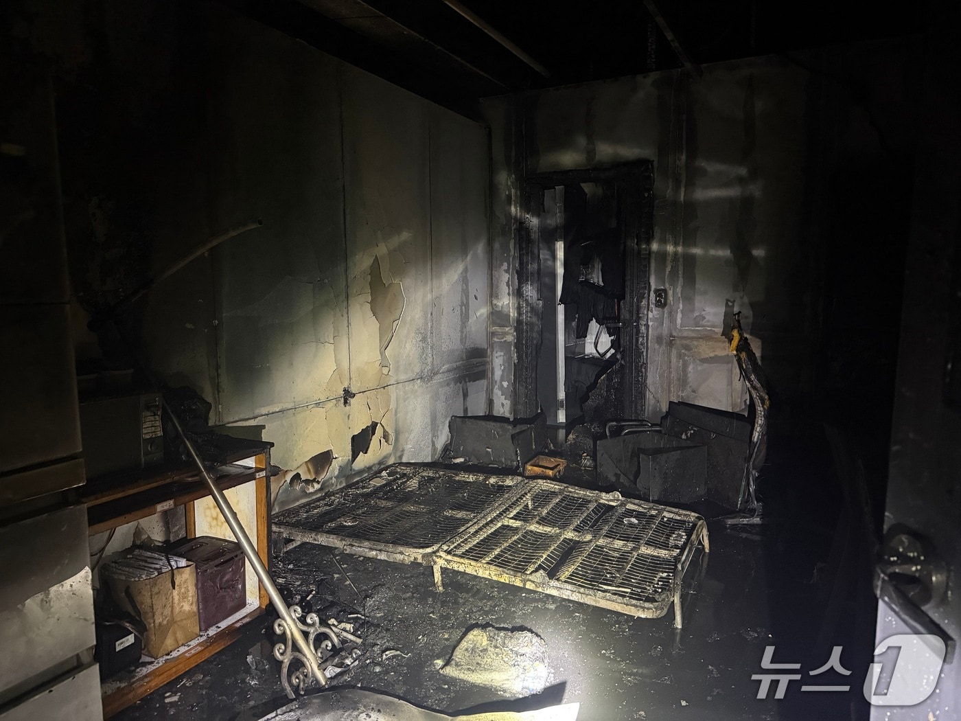 화재 현장 모습.(전북소방 제공. 재판매 및 DB 금지)