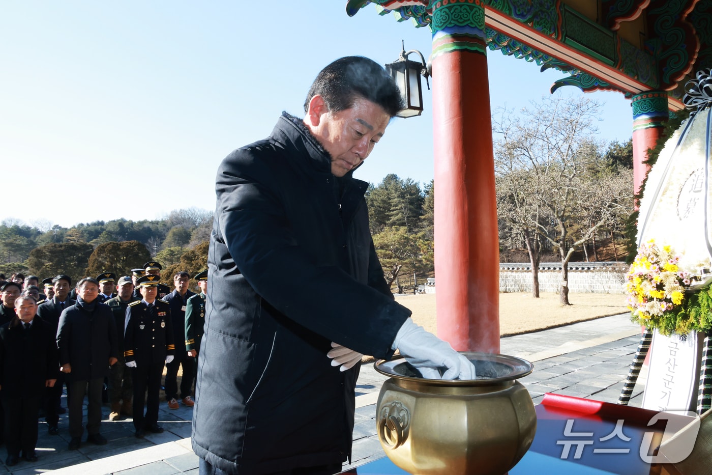 금산군 병오(丙午)년 순국선열 참배 모습(금산군 제공.재판매 및 DB금지)/뉴스1