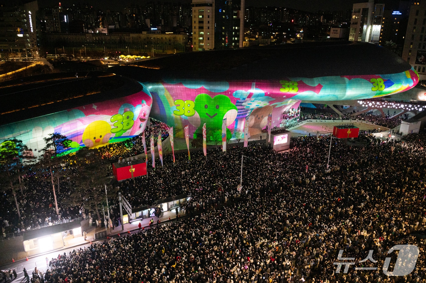 서울라이트 DDP 새해맞이 카운트다운.(서울시 제공)