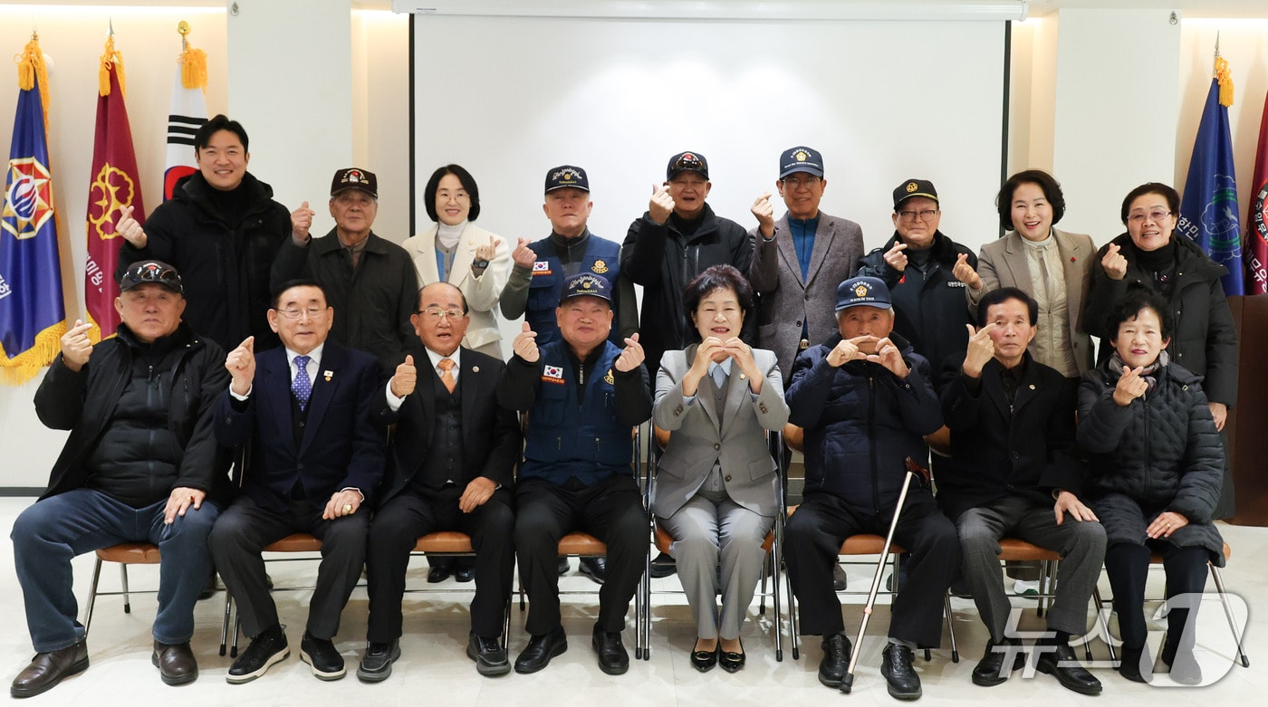 오관영 대전 동구의장과 의원들이 유관기관을 방문하며 2026년 의정활동을 시작했다.(동구의회 제공. 재판매 및 DB금지)/뉴스1