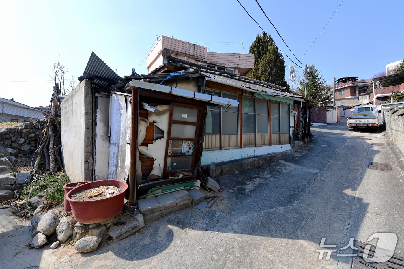 영주시의 철거 대상 빈집 모습(영주시 제공. 재판매 및 DB 금지)2026.1.8/뉴스1