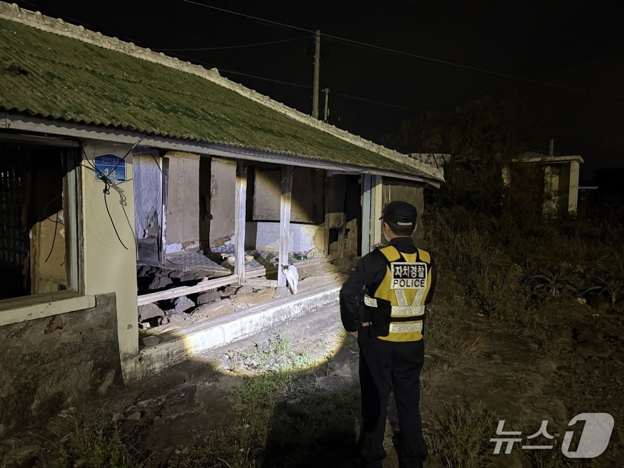 순찰 중인 자치경찰(제주자치경찰 제공. 재판매 및 DB 금지)/뉴스1