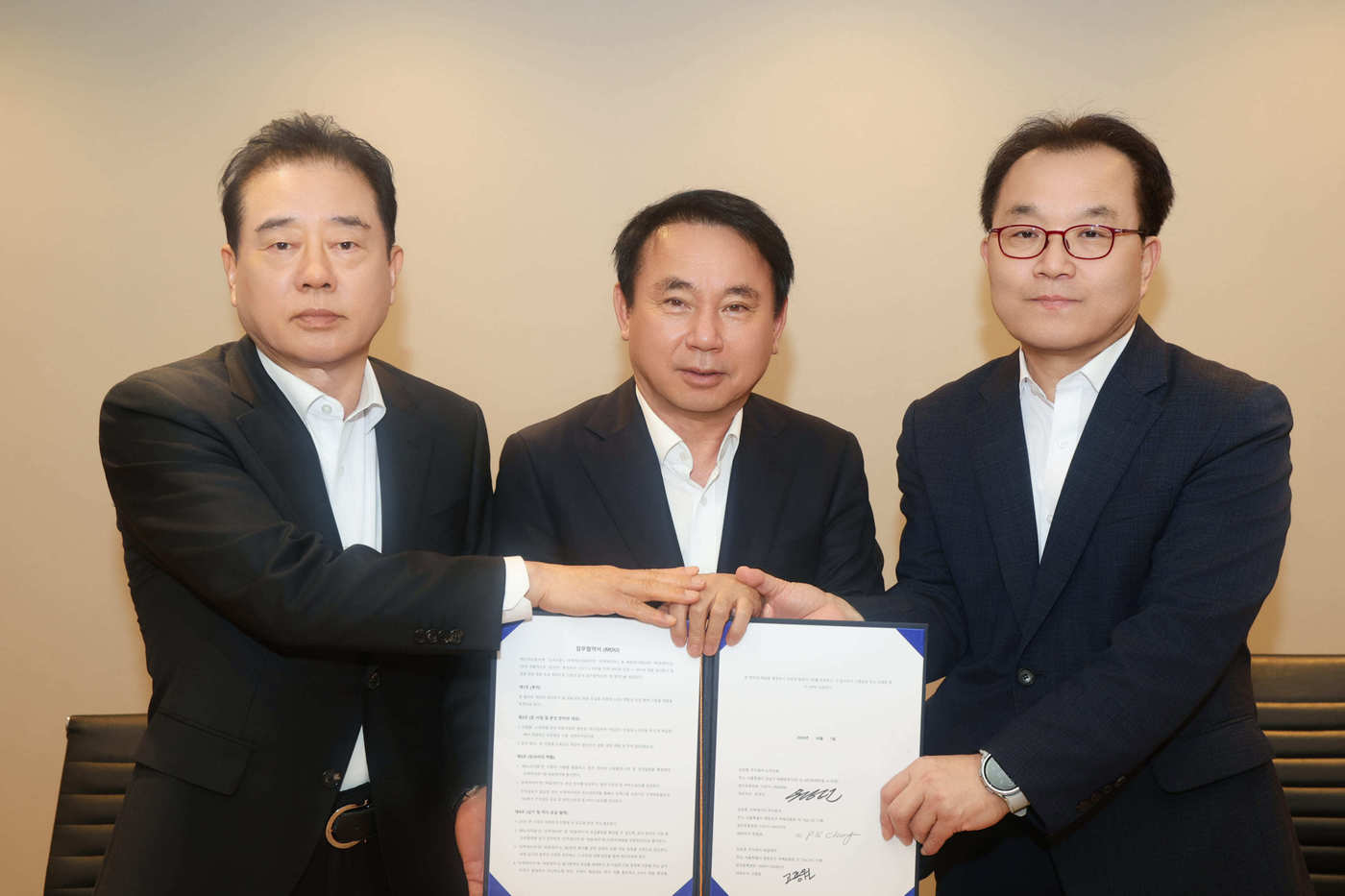 오텍캐리어·씨알케이, 노이리움 전국망에 설비 공급한다 - 뉴스 썸네일 이미지