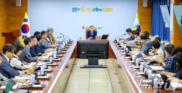 전북교육청, 교직원 대상 '열린회의 생중계' 효과 설문조사 실시
