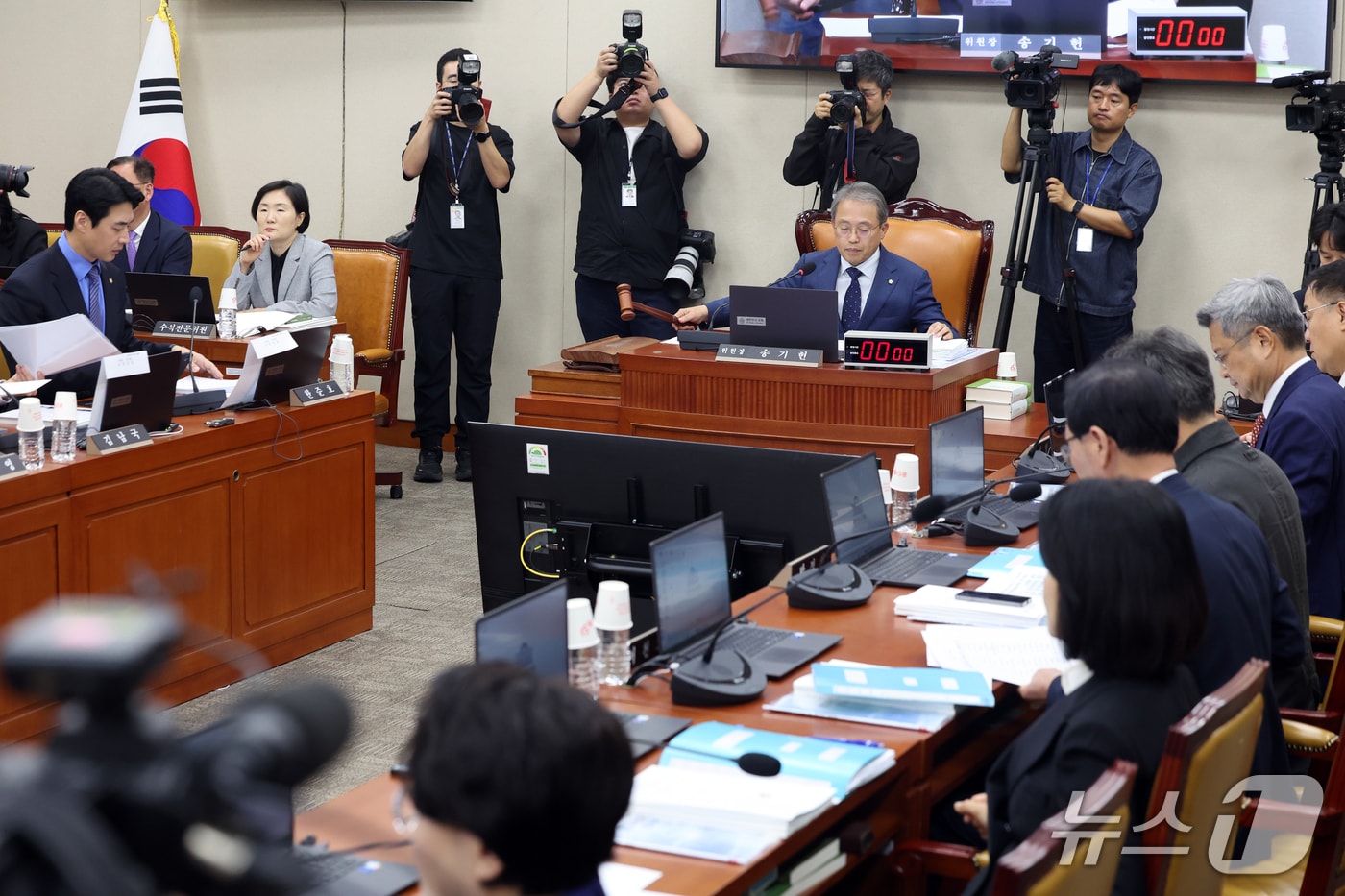 [오늘의 국감] (13일, 화) - 뉴스 썸네일 이미지