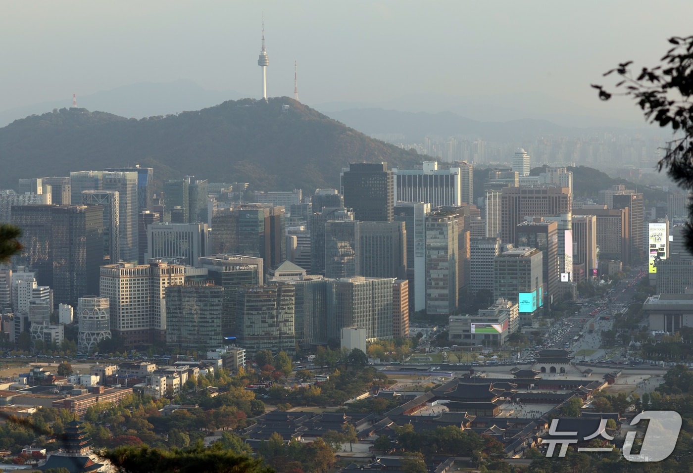 글로벌 사모펀드, 韓 대형 바이아웃 80% 장악..."日 다음 사냥터" - 뉴스 썸네일 이미지