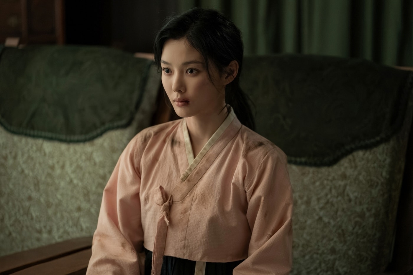 밀정 '김유정', 단발로 싹둑&hellip; 100일의 거짓말