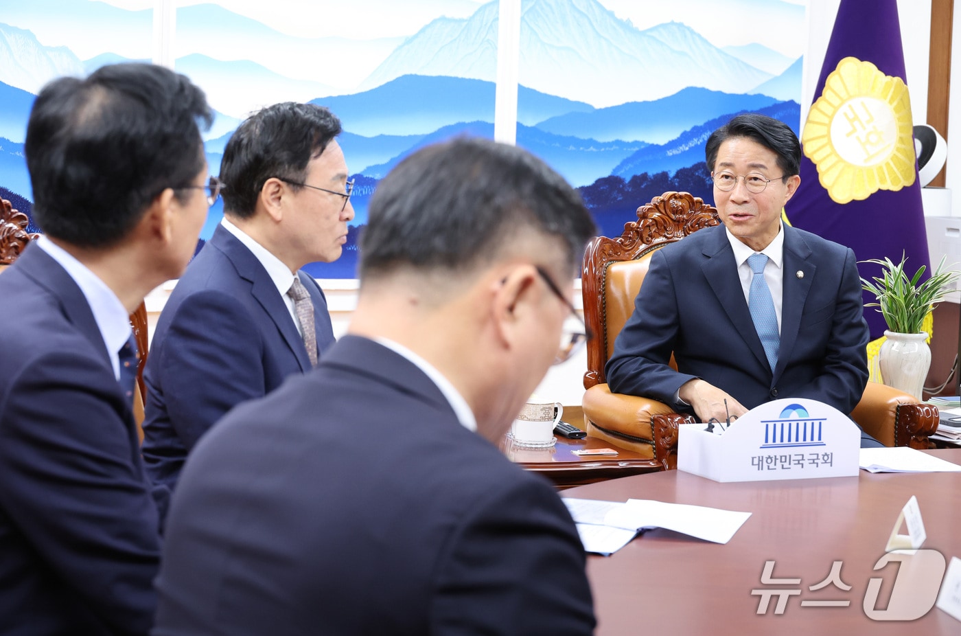 조의장, 교육감과 AI 교육 및 지방교육재정 지원 방안 논의