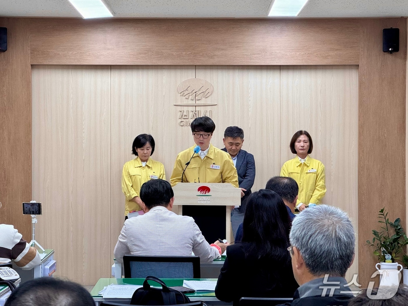 김제 지평선축제 식중독 의심 931명…시, 피해 구제 및 위생 관리 강화