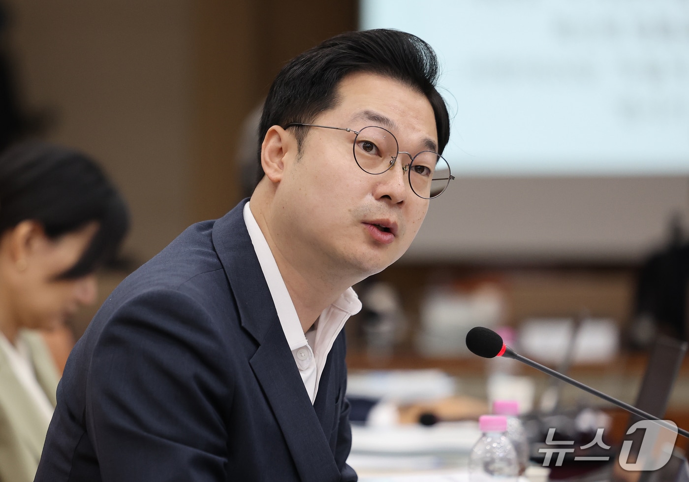 수도권 민주당 청년 지방의원 152명, 김동아 청년위원장 후보 지지 선언
